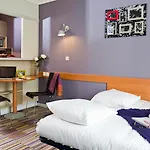 Adagio Buttes Chaumont Aparthotel 4*