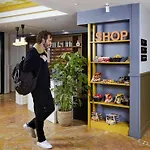 Adagio Buttes Chaumont Aparthotel 4*