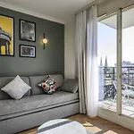 Adagio Buttes Chaumont 4* Paris