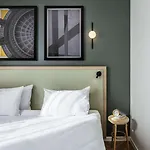 Adagio Buttes Chaumont Aparthotel 4*