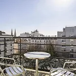 Aparthotel Adagio Buttes Chaumont 4*