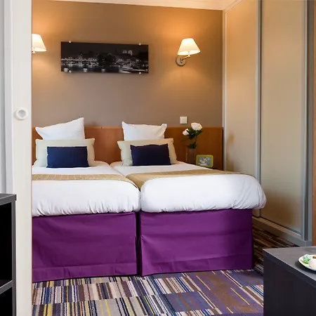 Adagio Buttes Chaumont 4* Parigi