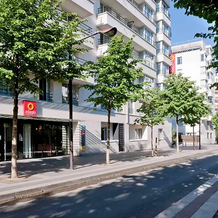 Aparthotel Adagio Buttes Chaumont 4*