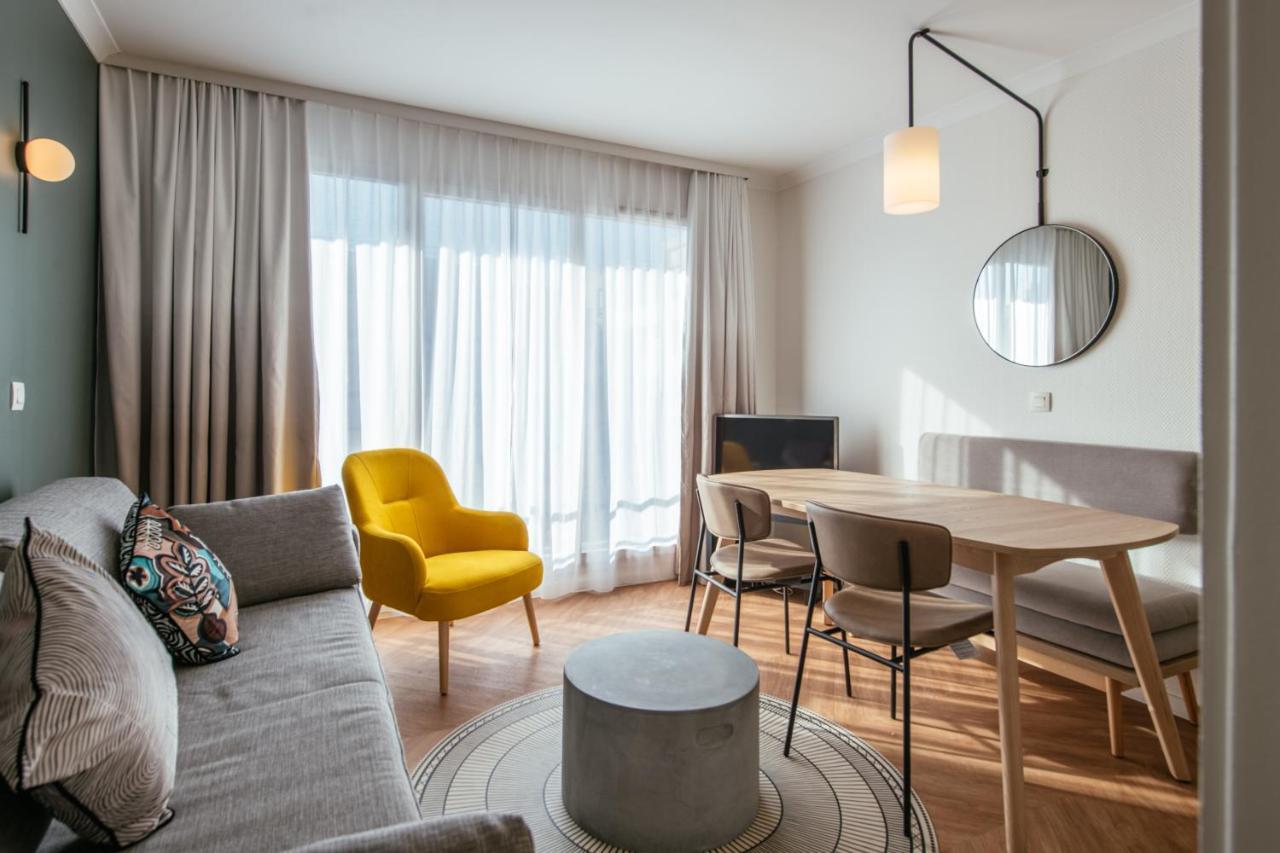 Aparthotel Adagio Buttes Chaumont Parigi